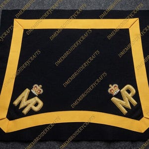 Ceremonial Horse Saddle Cloth Canada – Custom Embroidered Parade Horse Blanket – Wool Mounted Unit Tack – Personalized Equestrian Regalia