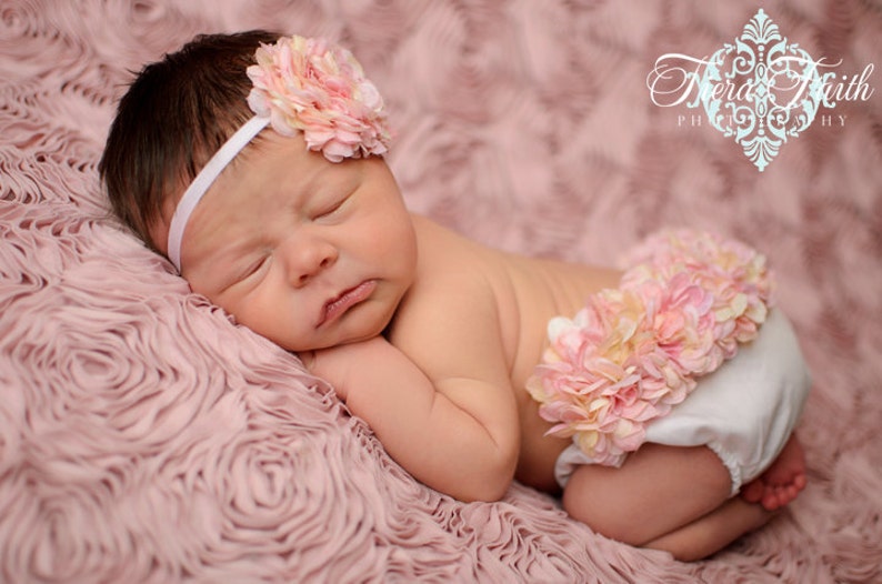 Newborn Girl Photo Outfit, Pink and Cream Hydrangea Diaper Cover & Headband, Hydrangea Bloomer, Baby Shower Gift, Birth Announcement Outfit 