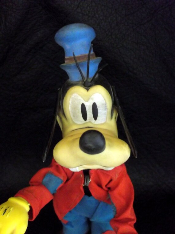 goofy doll