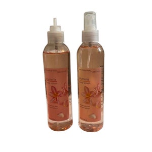 Lot Of 2 Bath & Body Works Pleasures Plumeria Body Splash 8 oz Spray Retired
