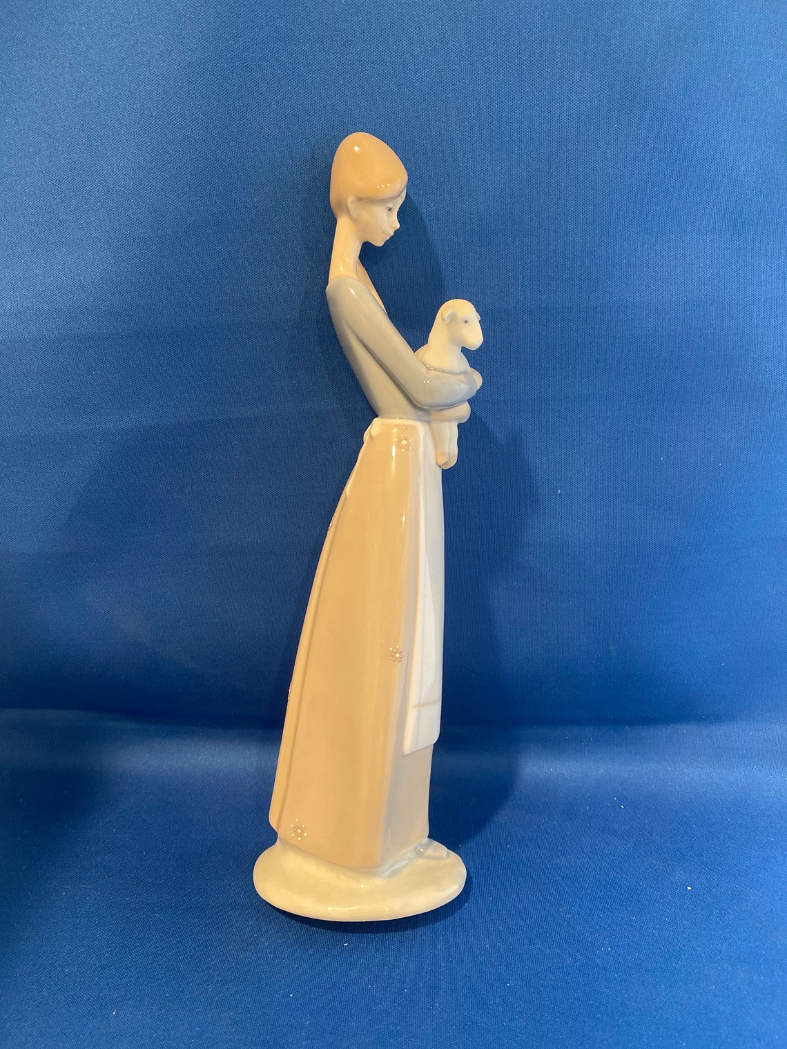 Lladro Figurine Girl With Lamb Etsy