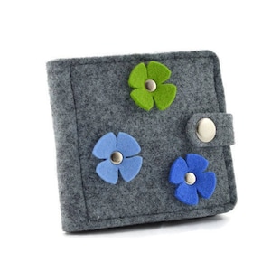 Cartera Niñas Azul Floral, Monedero fieltro niños, flores de colores y cartera gris, regalo para niña, cartera vegana hecha a mano