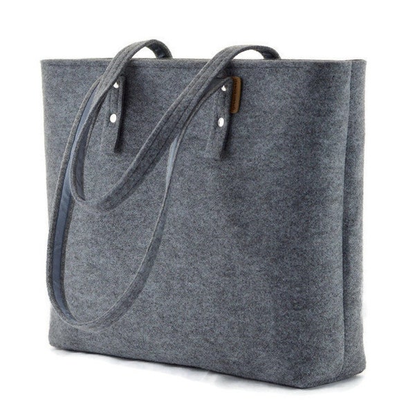 Felt bag with zipper closure, minimalist handbag, gray felt tote, charcoal shoulder bag, gift idea for her, work bag