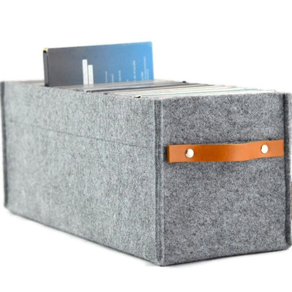 Boîte de rangement pour CD avec poignée en cuir, panier en feutre, organiseur de CD gris de style scandinave minimaliste, expédition Ikea kallax, cadeau de pendaison de crémaillère