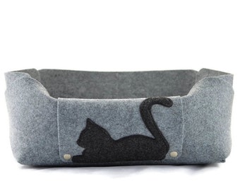 Felt Cat Bed, Cozy Minimalist Cat House, Felted Cat Cave, Cat Lover Gift, Room Decor, Gray, Charcoal, gift for cat