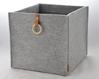 Nordic style felt basket, large storage box with wooden handle, basket with lid, Ikea Kallax, possible in custom size, modern style