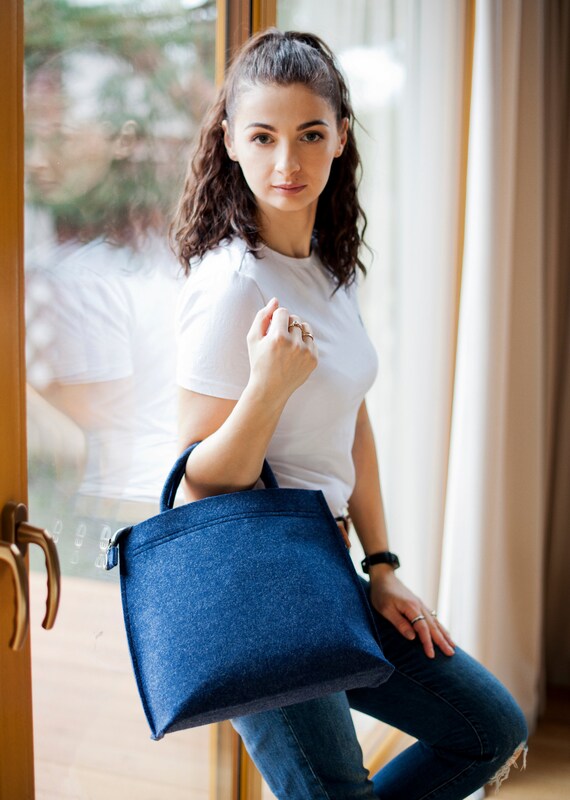 Navy Blue Felt Bag Minimalist Zipper Closure Medium Size Handbag