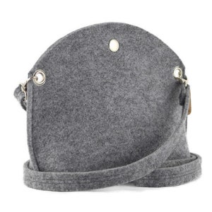 Small felt purse, gray minimalist crossbody felt handbag, small size felt bag, mini handbag, modern, gift for her