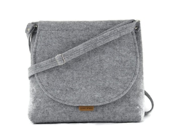 Crossbody felt minimalist purse, medium size gray felted handbag, grey shoulder bag, long strap purse, gift for her