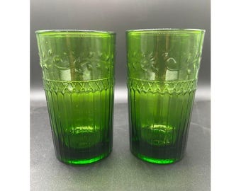 Set of 2 Vintage Emerald Green Embossed Ribbed Glass Tumblers 6 Inch Drinkware