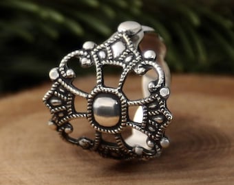 Filigree Spoon Ring - Openwork Lace Statement Ring - Vintage Norway Silverplate Ring