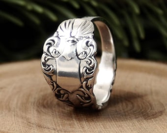 Vintage Swedish Spoon Ring - Ornate Scrollwork & Fan Crest - Silverplate EPNS Statement Ring