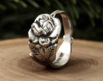 Rose Spoon Ring - Vintage Floral Bloom & Leaf Band - Adjustable Silverplate Ring