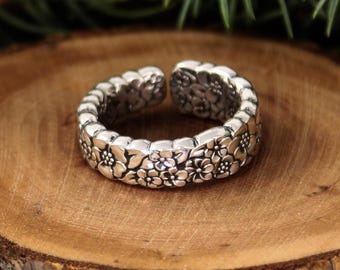 Love Spoon Ring - International Silver 1847 Rogers Bros 1970 Precious Flower Pattern - Vintage Silverplate Floral Band Ring