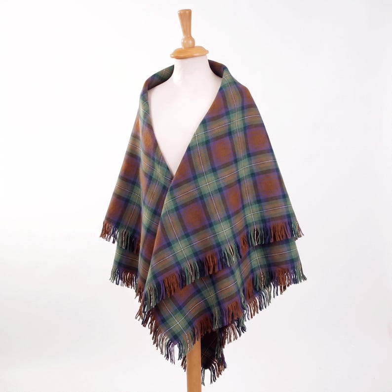 Choose Your Clan Tartan – Women's Tartan Shawl | Wedding & Highland Dress |  Available in 50+ Tartans