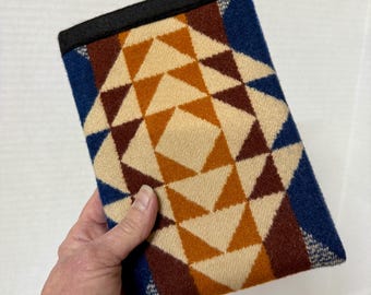 Kindle Sleeve 12th 11th generation Paperwhite + Signature + Colorsoft + Wool Native design screen protection backpacking hiking SMITH ROCK