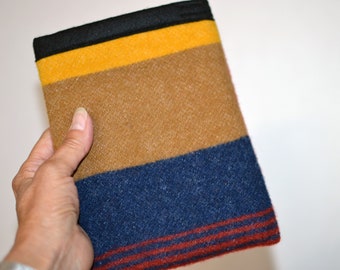 UTAH Zion National Park Blanket Wool rugged 2021 - 2024/2025 Kindle Paperwhite Sleeve Signature hiking camping traveling backpacking