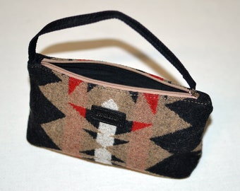 Pendleton® wristlet handbag bag pouch cell phone wallet purse cosmetic Native American small Pendleton bag Vintage Filbert Fashions Girls