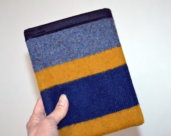 rugged Kindle Paperwhite Sleeve Yakima Camp Blanket Wool Blue Lake - 2021, 2024/2025 Paperwhite, Signature, Colorsoft - 11th 12th generation