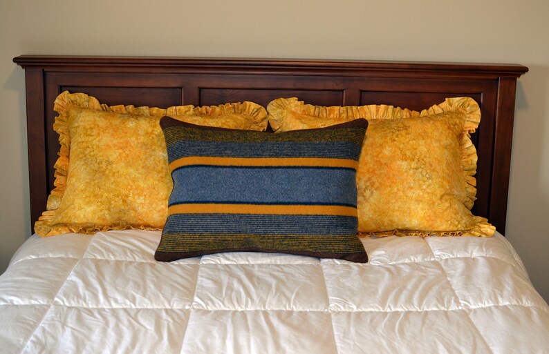 HIGH RIDGE Yakima Camp Blanket Standard Bed Pillow Sham one Etsy