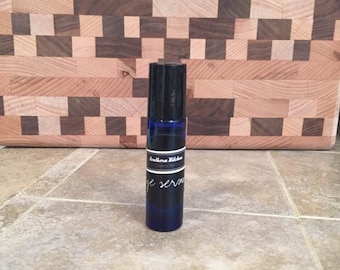 Eye Serum for Southern Kitchen Beauty Box - Magical Miracle in a 10 ml cobalt glass roller