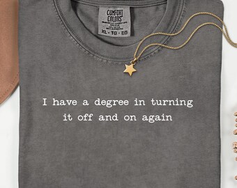 IT Support Humor T-Shirt | Neon Tech Tee | Fehlerbeseitigung Joke Shirt