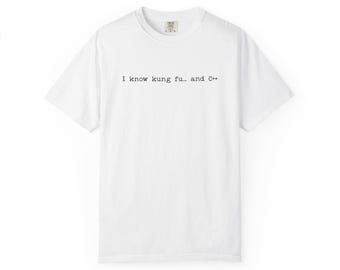 Camiseta "Eu Sei Kung Fu C" | Camiseta com Referência a Matrix | Camiseta com Humor de Programador