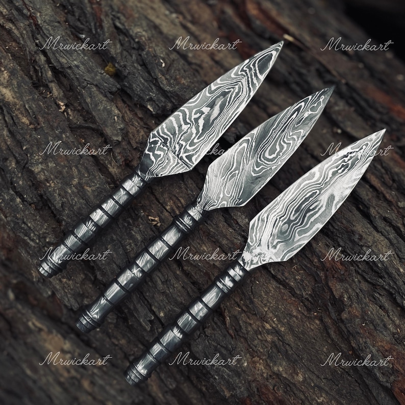 Handmade Damascus Kunai Knife | Ninja-Inspired Throwing Knife | Men’s Gift image 4