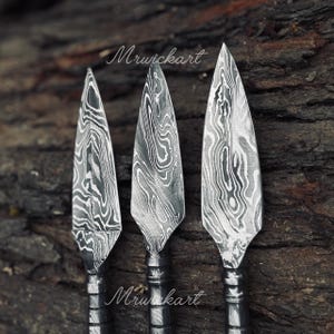 Handmade Damascus Kunai Knife | Ninja-Inspired Throwing Knife | Men’s Gift image 2