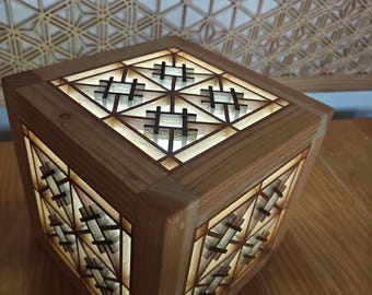 Handmade Japanese Kumiko Lantern – Wooden Table Lamp with Adjustable LED