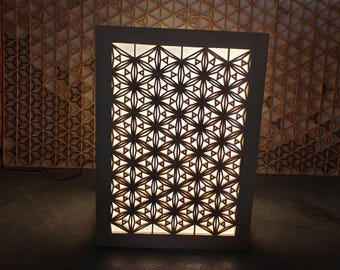 Lámpara cúbica de madera maciza natural con forma de estrella, estructura artesanal de espiga y mortaja, lámpara de ambiente cálido, ornamento de estética japonesa.