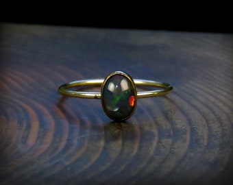 Zierlicher Gold Stapelring Black Opal Oval zarter Ring Size 58 oder 75