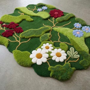 Handgetufteter Moosteppich, botanischer Blumenteppich mit 3D-Textur, Natur inspiriert Boho-Dekor, Cottagecore, Wald-Thema, handgemachter Wollteppich Bild 2