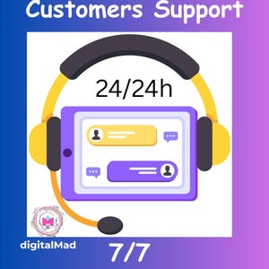 Pu&ograve; includere: Illustrazione di una cuffia sopra un tablet con fumetti di chat e icone utente. Il testo "Customers Support" e "24/24h" sono in alto, con "7/7" in basso. Il logo "digitalMad" si trova in basso a sinistra.