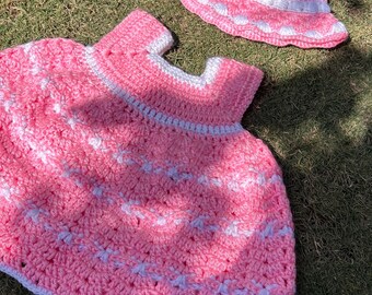 Handgemachtes gehäkeltes Babykleid für 3–6 Monate | Rosa Baby Mädchen Outfit | Gehäkeltes Neugeborenenkleid | Baby Shower Geschenk