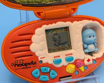 Neopets Kacheek Pocket Pets Handheld Game Virtual Pet 2002