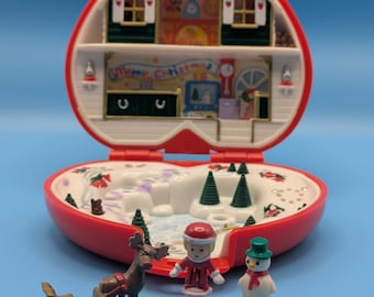 Vintage 1989 Polly Pocket Christmas Wonderland – Bluebird Toys, Complete & Working