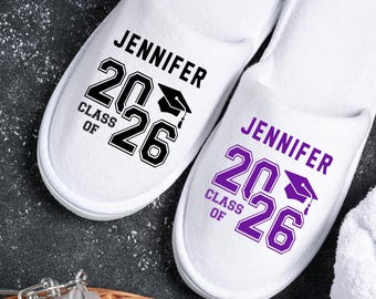 Custom Class of 2026-cadeaus, gepersonaliseerde afstudeerbedankjes, slippers voor senioren, bulkafstudeerdecor, spahotelslippers voor afstudeerders