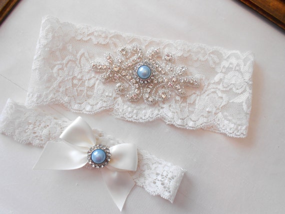 Items similar to Wedding Garter Set Ivory Stretch Lace Bridal Garter ...