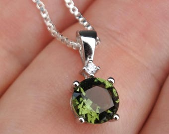 7 mm steen zilveren MOLDAVIT hanger, authentieke moldaviet sieraden - Tsjechische echte Moldaviet ketting Echte Moldaviet ketting Moldaviet kristal