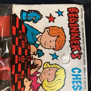 Vintage 1960s Beginners Chess Set plastic kitschy cute Larami Corp Hong Kong toy retro fun graphics image 3