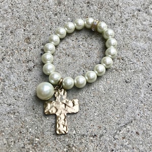 Vintage White Pearl Beaded Bracelet Cross Charm Rhinestone Rondelle