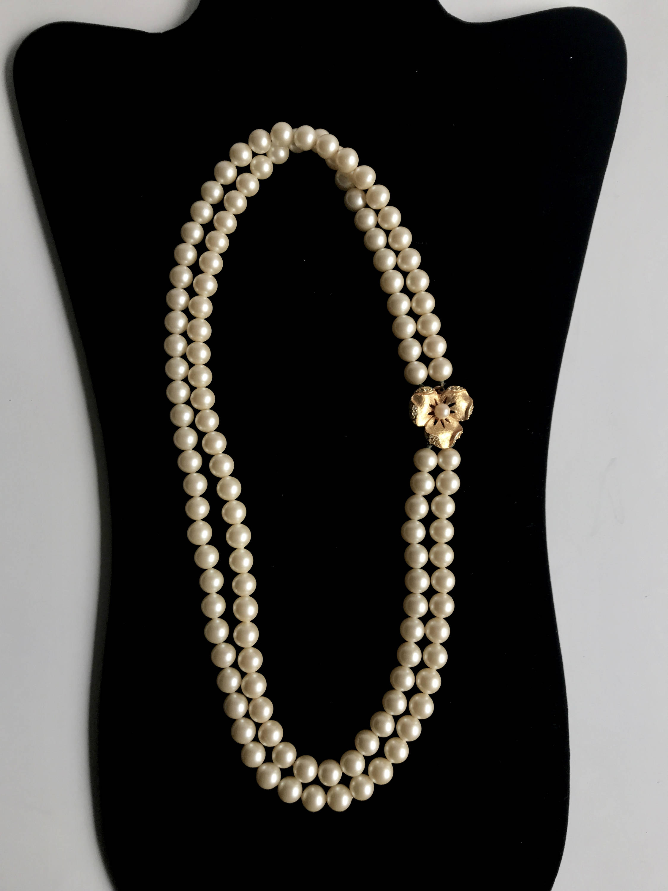 Vintage Heisey Pearl Necklace Double Strand Gold Flower Clasp Adorned