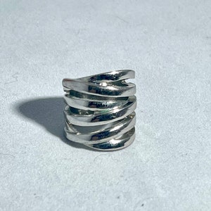 Vintage Silver Ring Wide Unique Design Size 5 3/4