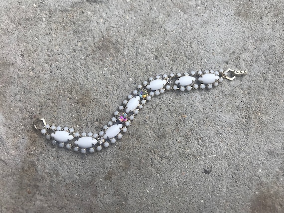 Vintage White Milk Rhinestone Bracelet with Aurora Borealis Accent Stones Wedding Bridesmaid Bracelet