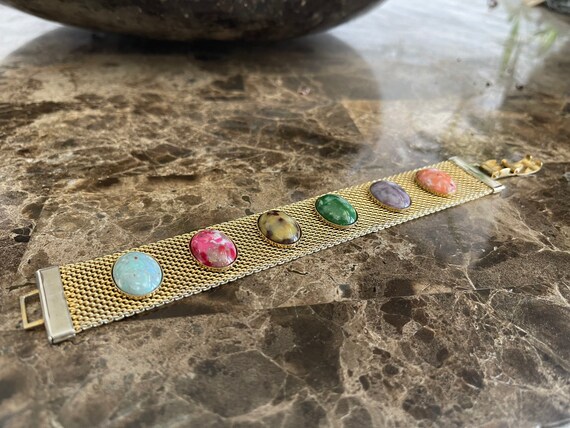 Vintage Sarah Coventry Gold Tone Bracelet Large Colorful Cabochons Very Nice