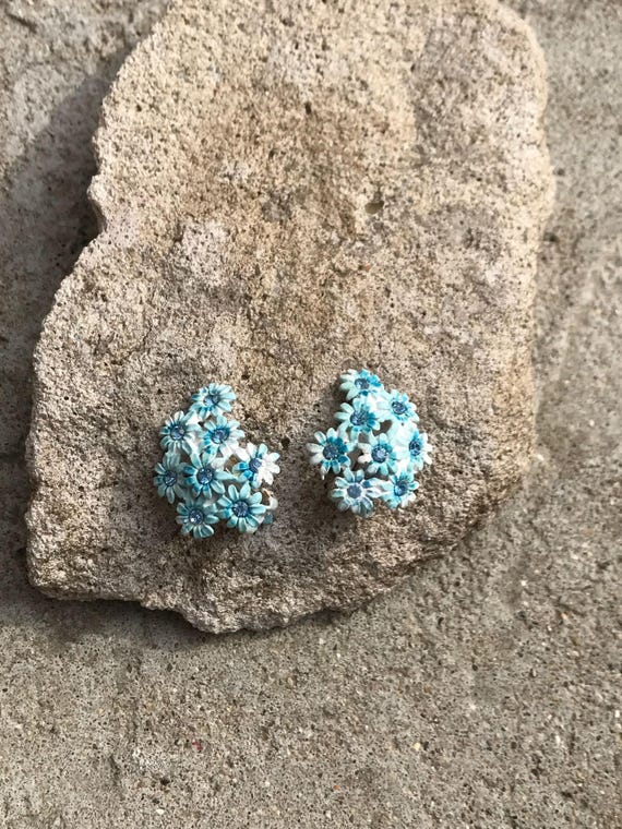 Vintage Daisy Earrings Blue Rhinestones White and Light Blue Earrings Summer Daisy Earrings