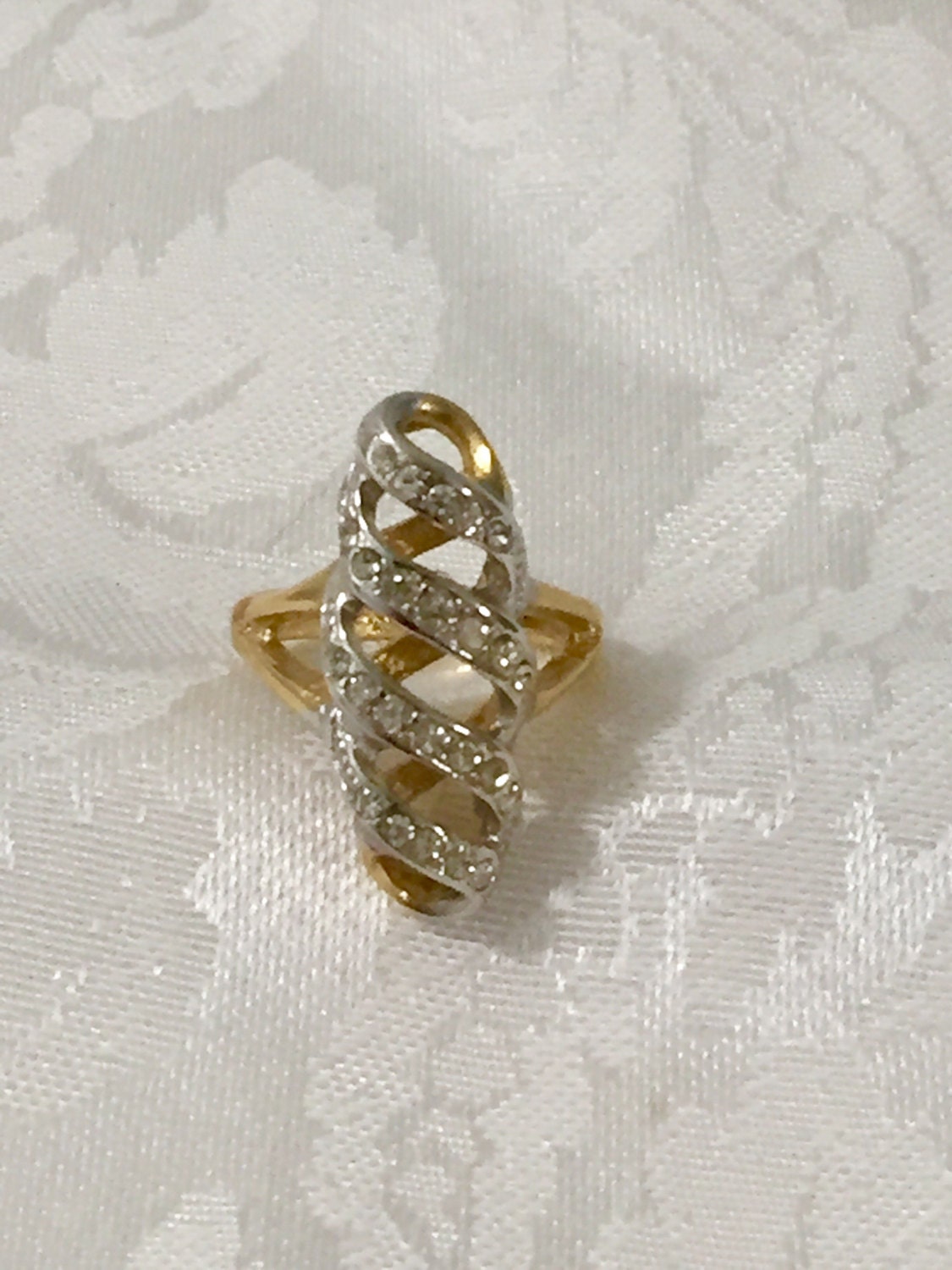 Vintage Gold Ring with Clear Rhinestones Size 5 Beautiful Clear ...
