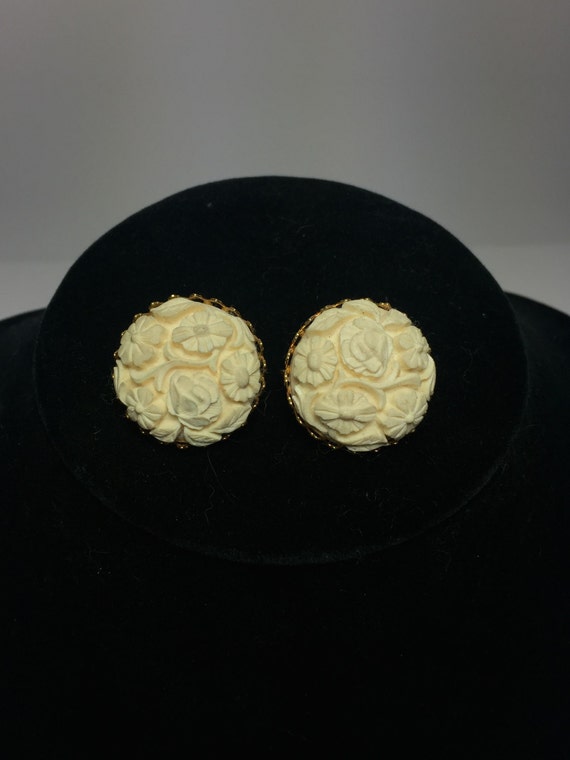 Vintage Celluloid Carved Flower Earrings Celebrity