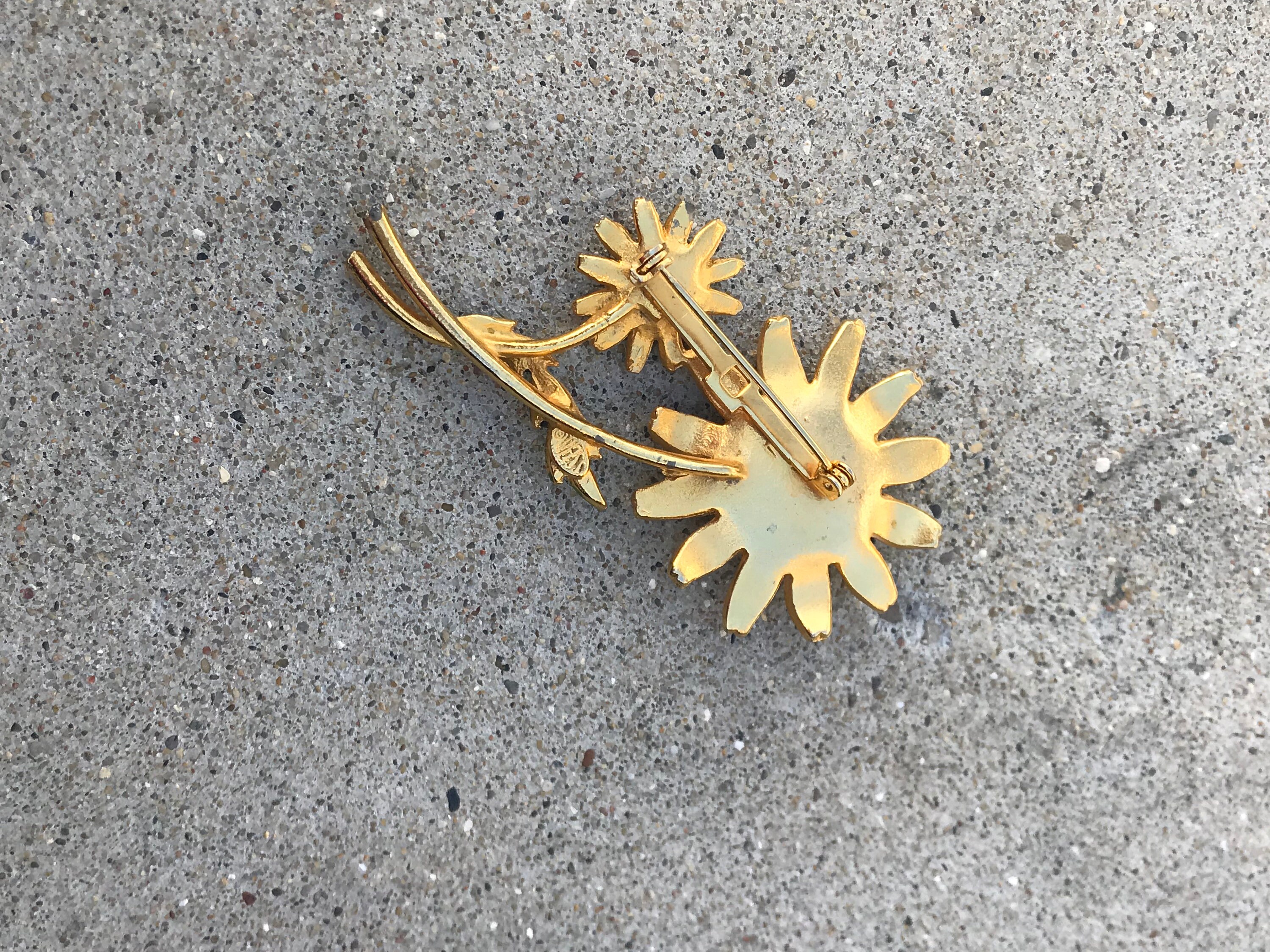 Vintage Weiss Daisy Flower Pin Brooch White Daisy Flower Summer Flower